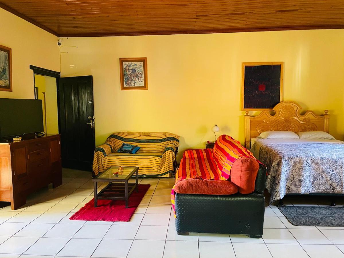 Villas Jabel Tinamit Панахачел Екстериор снимка
