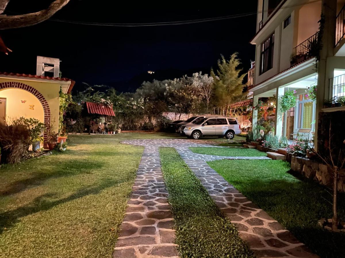 Villas Jabel Tinamit Панахачел Екстериор снимка