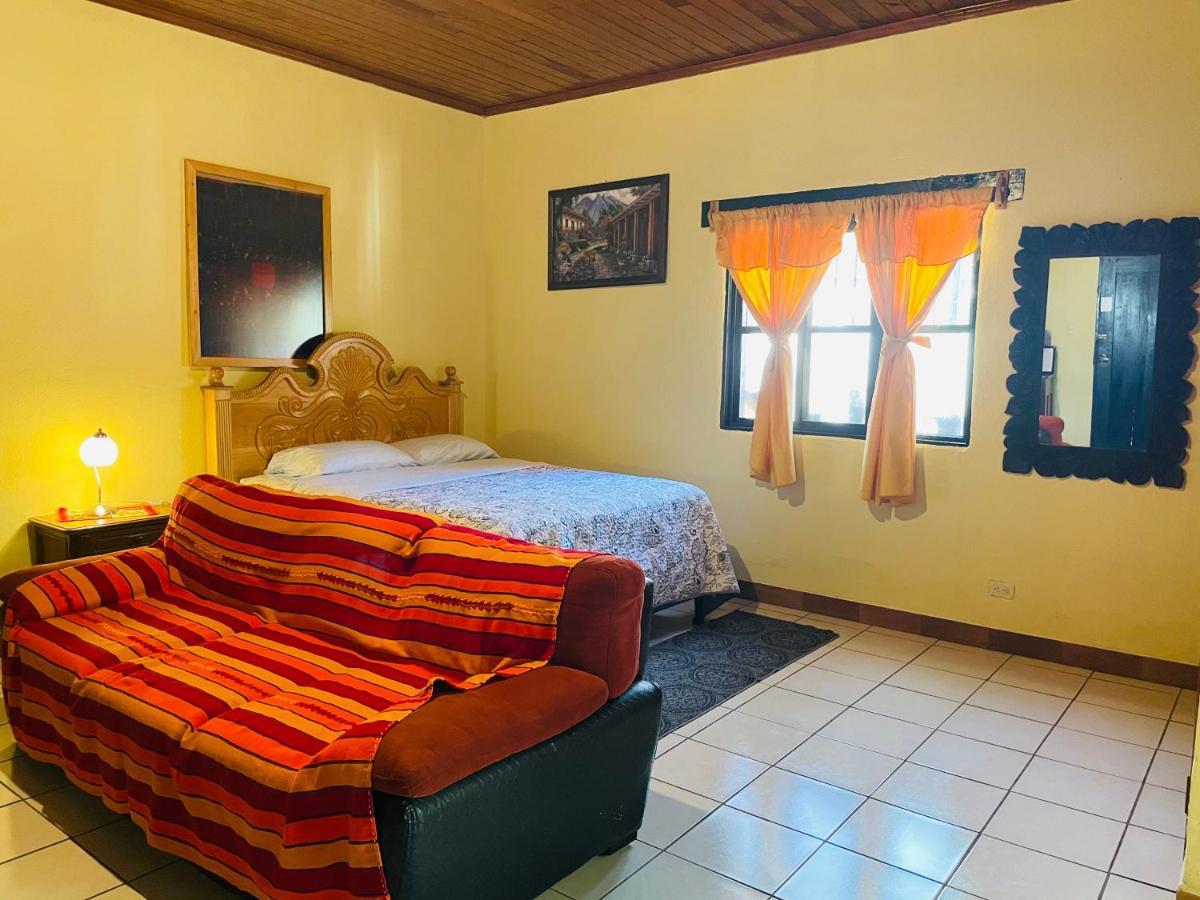 Villas Jabel Tinamit Панахачел Екстериор снимка